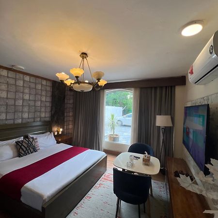 Laca Sa Lodge Opp Canturus Mall Islamabad Bagian luar foto